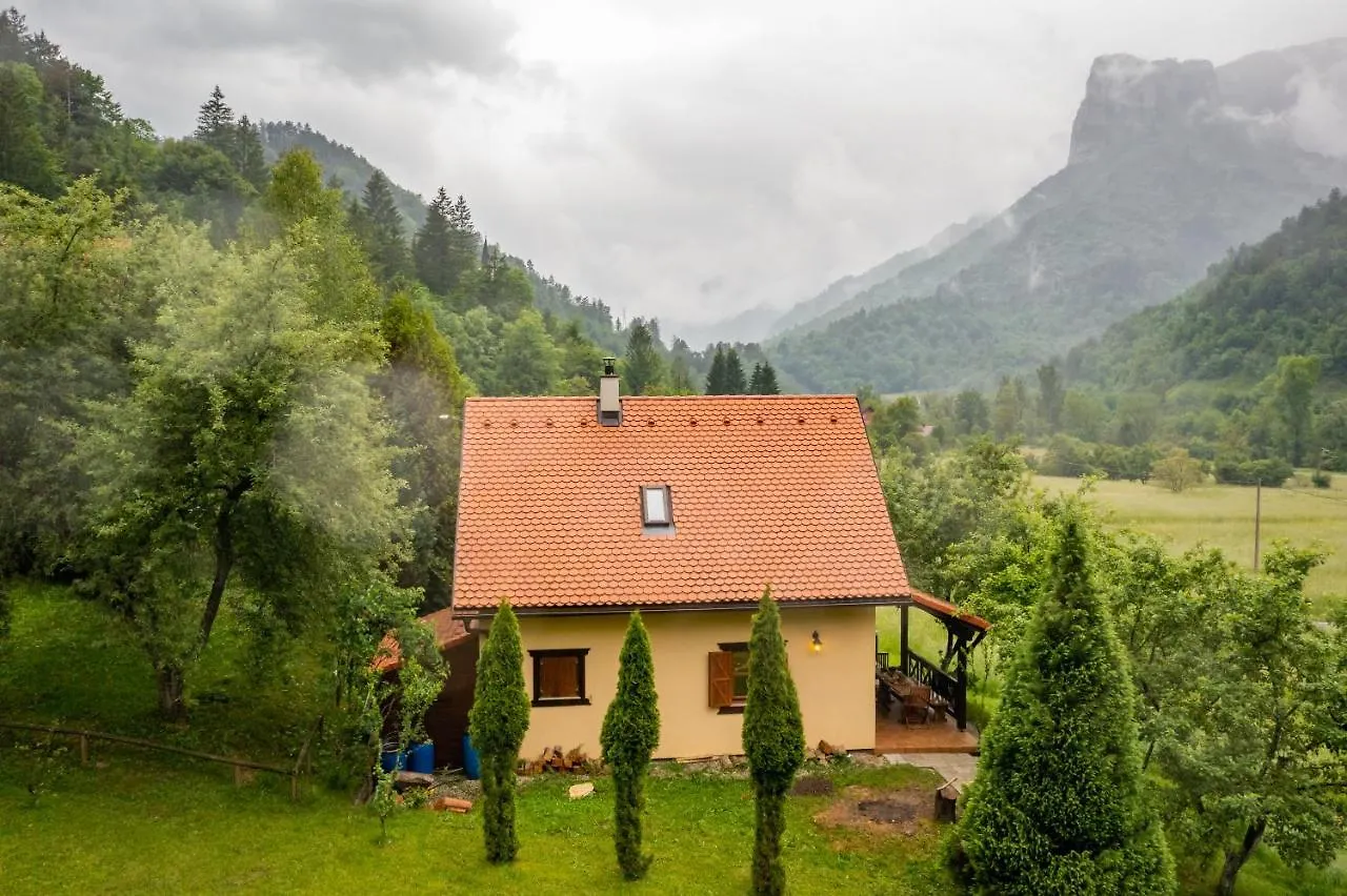 Holiday House Sofia Vikendica Delnice